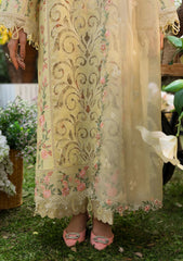 Lawn - Sardinia - Floral Forest - SFF25#807 - Petal Veil