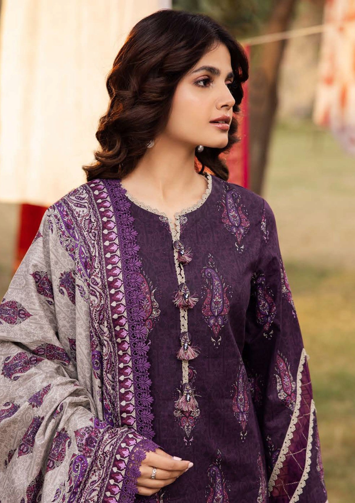Lawn - Asim Jofa - Essential 25 - Vol-05 - AJUBJ-27
