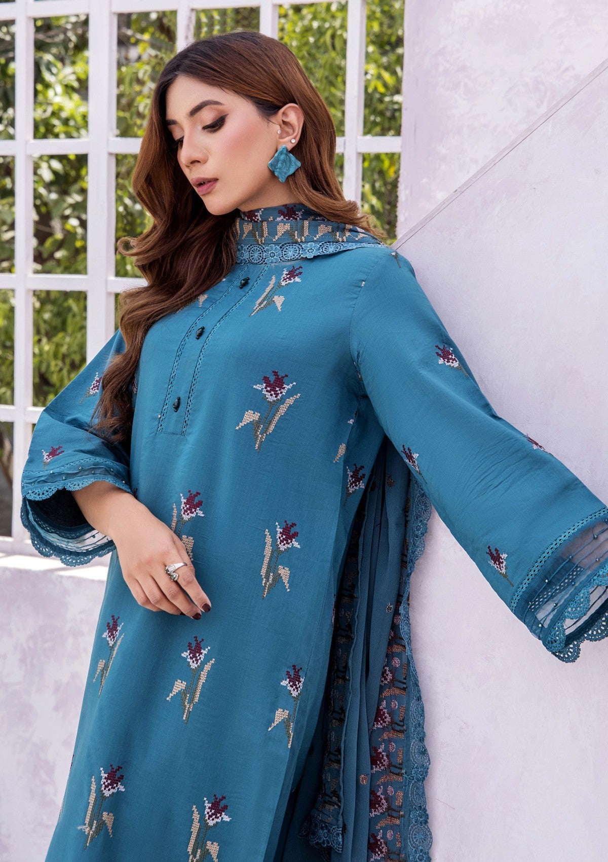 Lawn - Humdum - Lilly - HL25#08