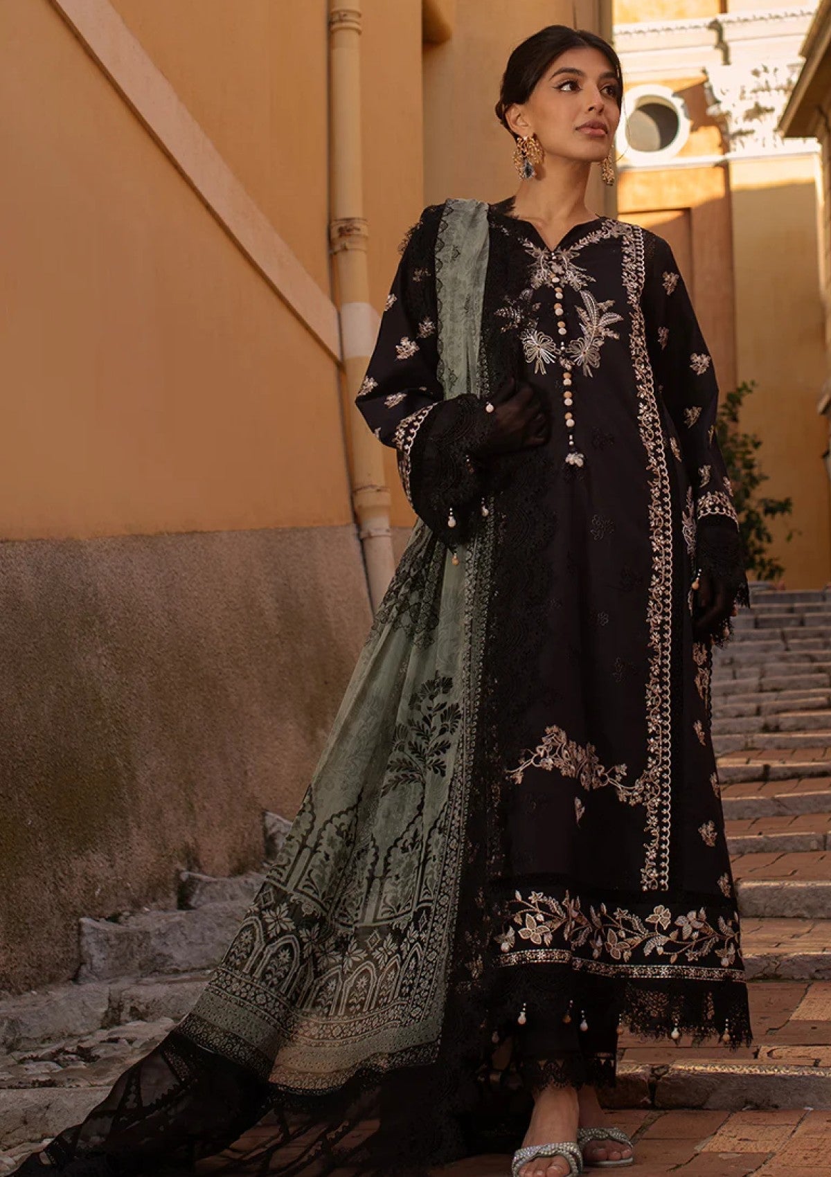 Lawn - Ansab Jahangir - Zoha - Luxury 25 - AJ-LL-25-06 - Black Lady