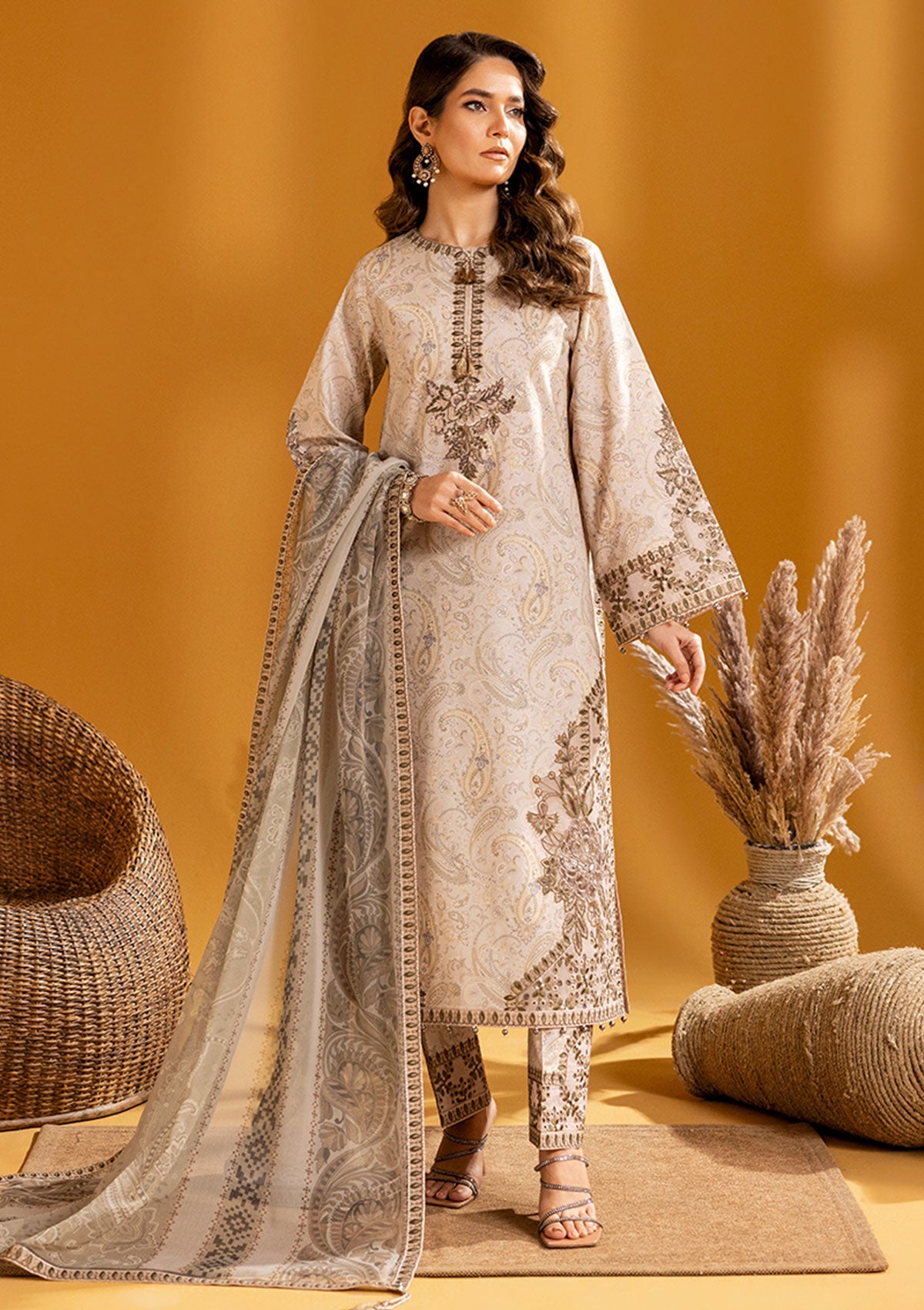 Lawn Collection - Alizeh - Maahi - AM24#09 - Hira