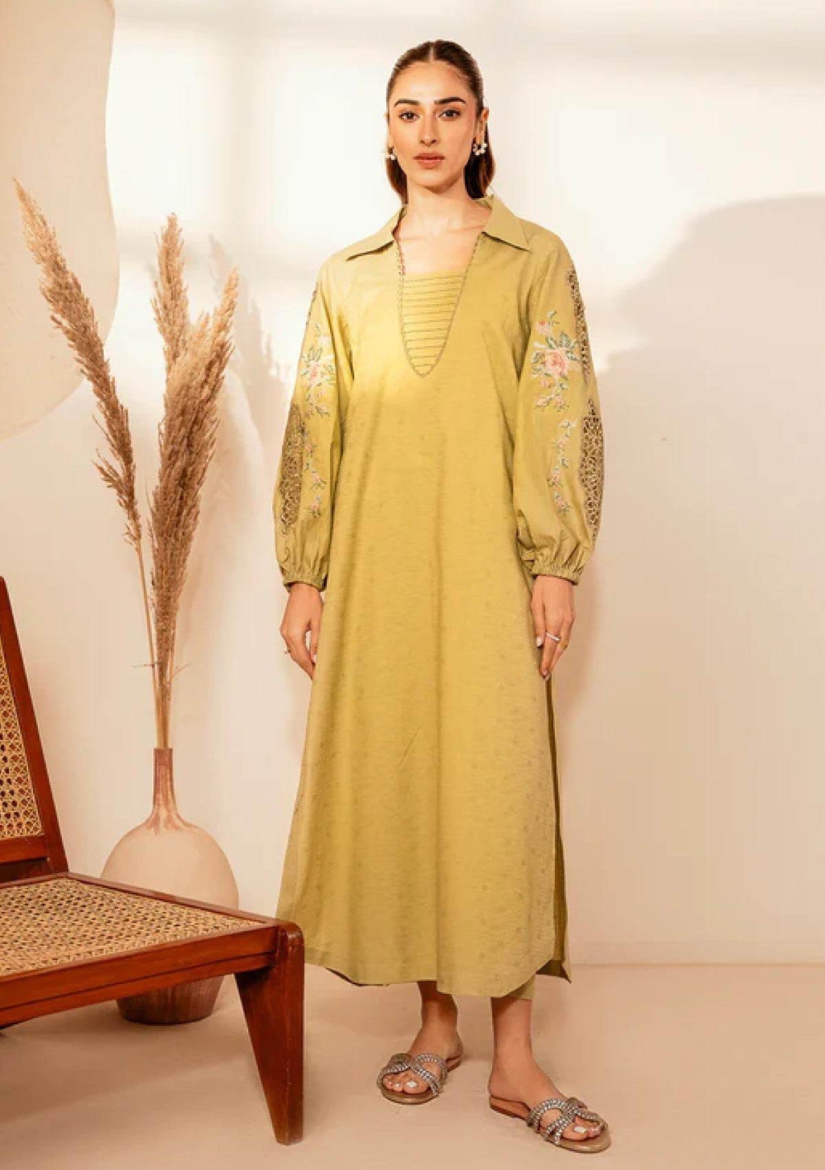 Pret Collection - Cinq - Verve 25 - Froth