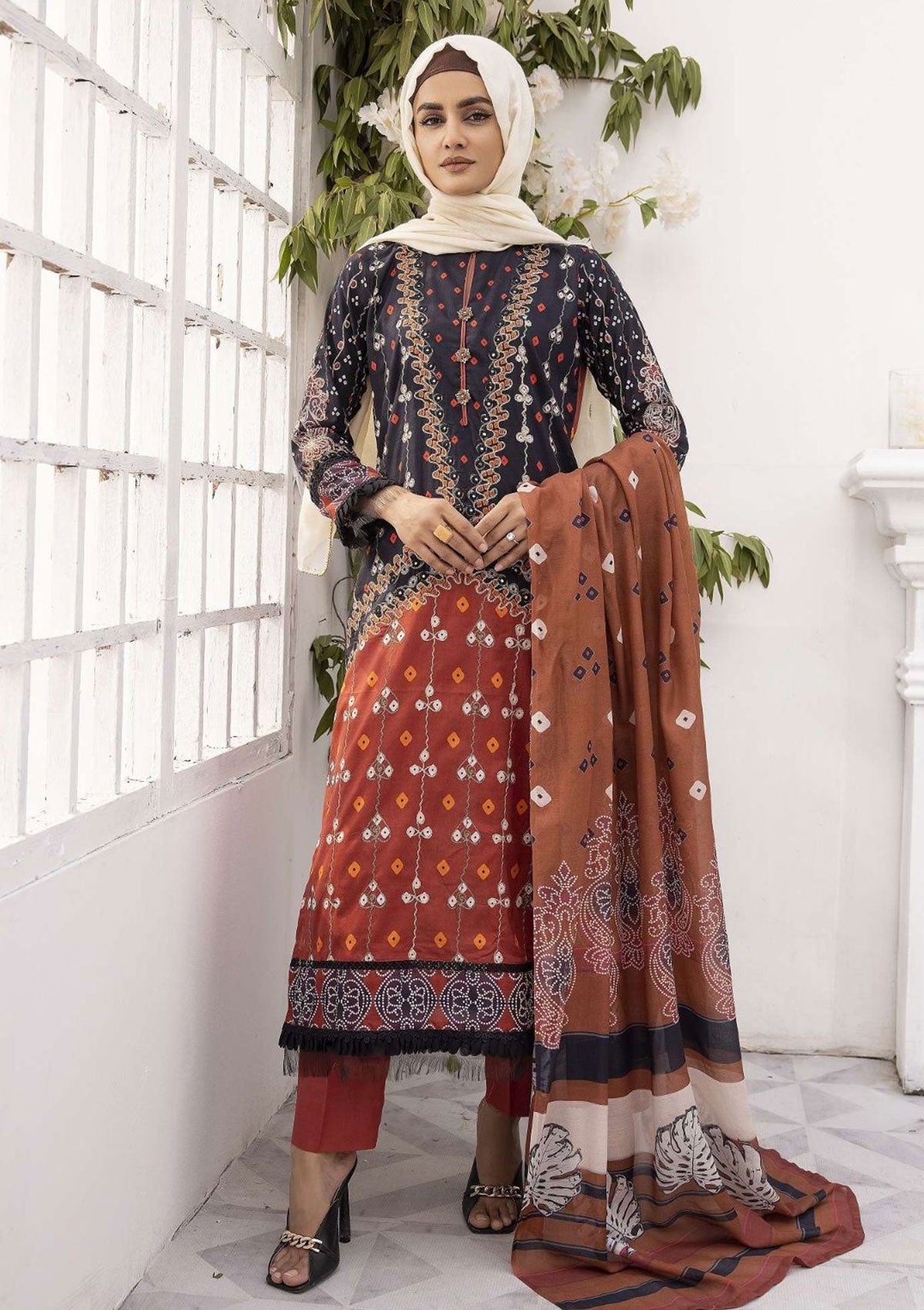 Lawn Collection - Dua - Gul-e-Zarki - Motiya - MLF24#04