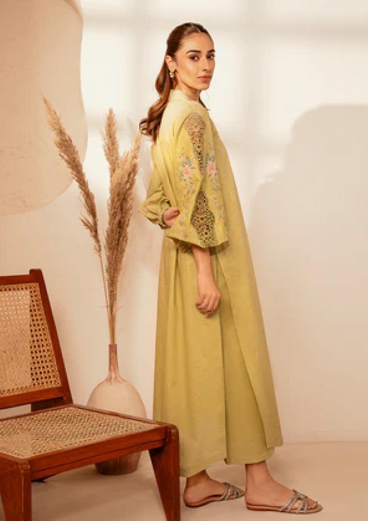Pret Collection - Cinq - Verve 25 - Froth