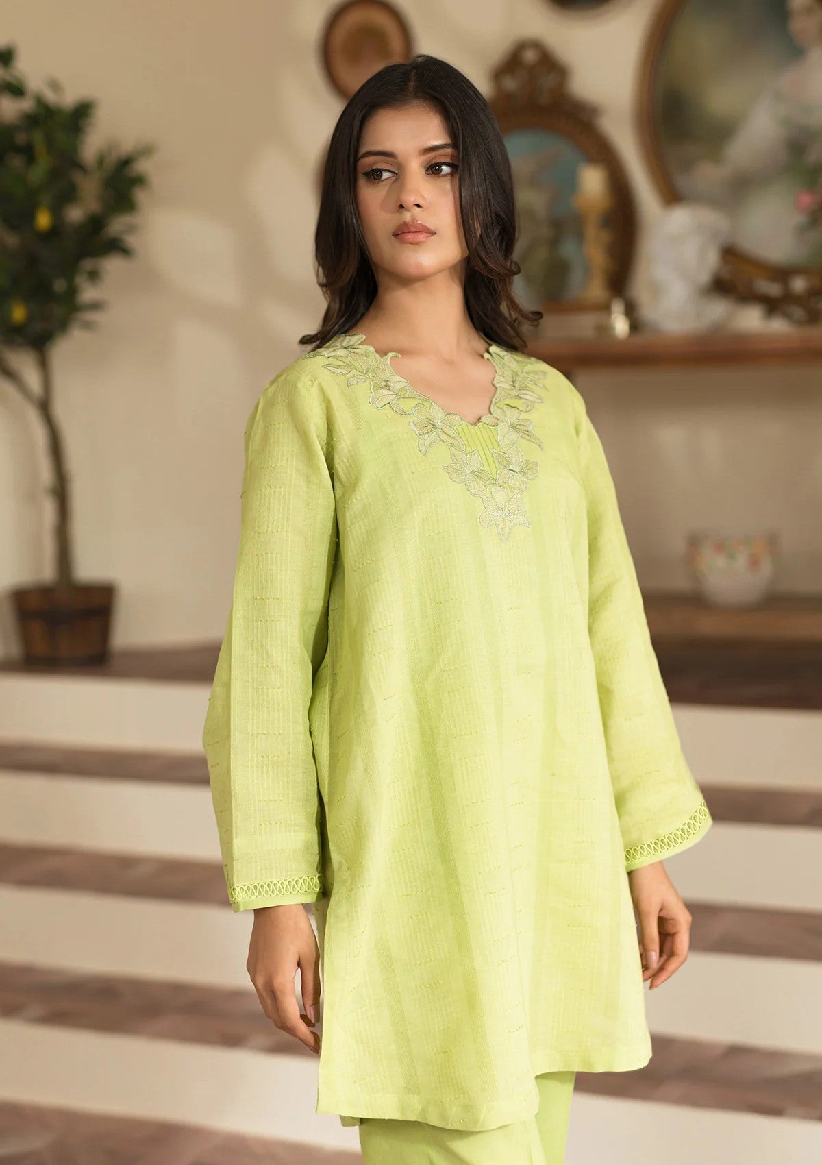 Pret Collection - Sahar - Luxe Rtw - SSBE-RR-02 - Garden Bloom