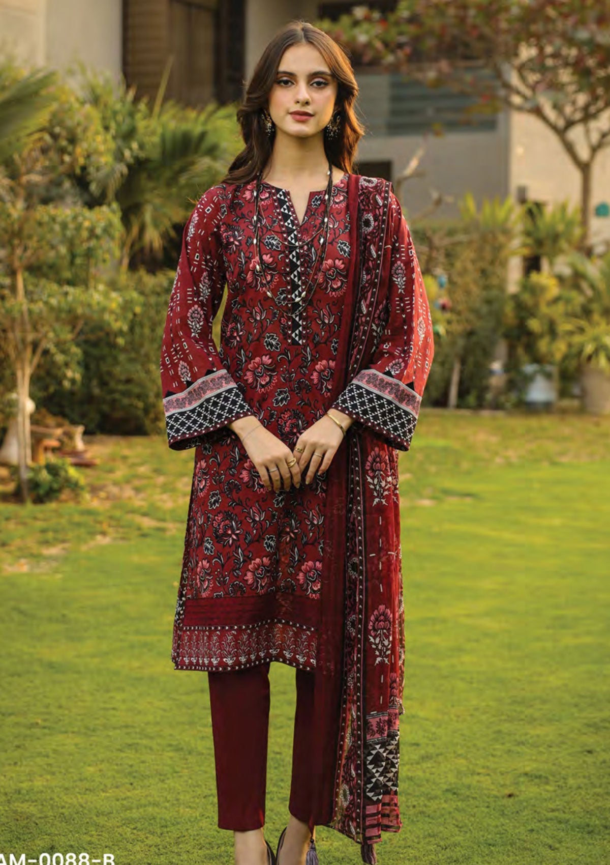 Lawn Collection - Lakhany - Komal Prints - LG-AM-0088-B