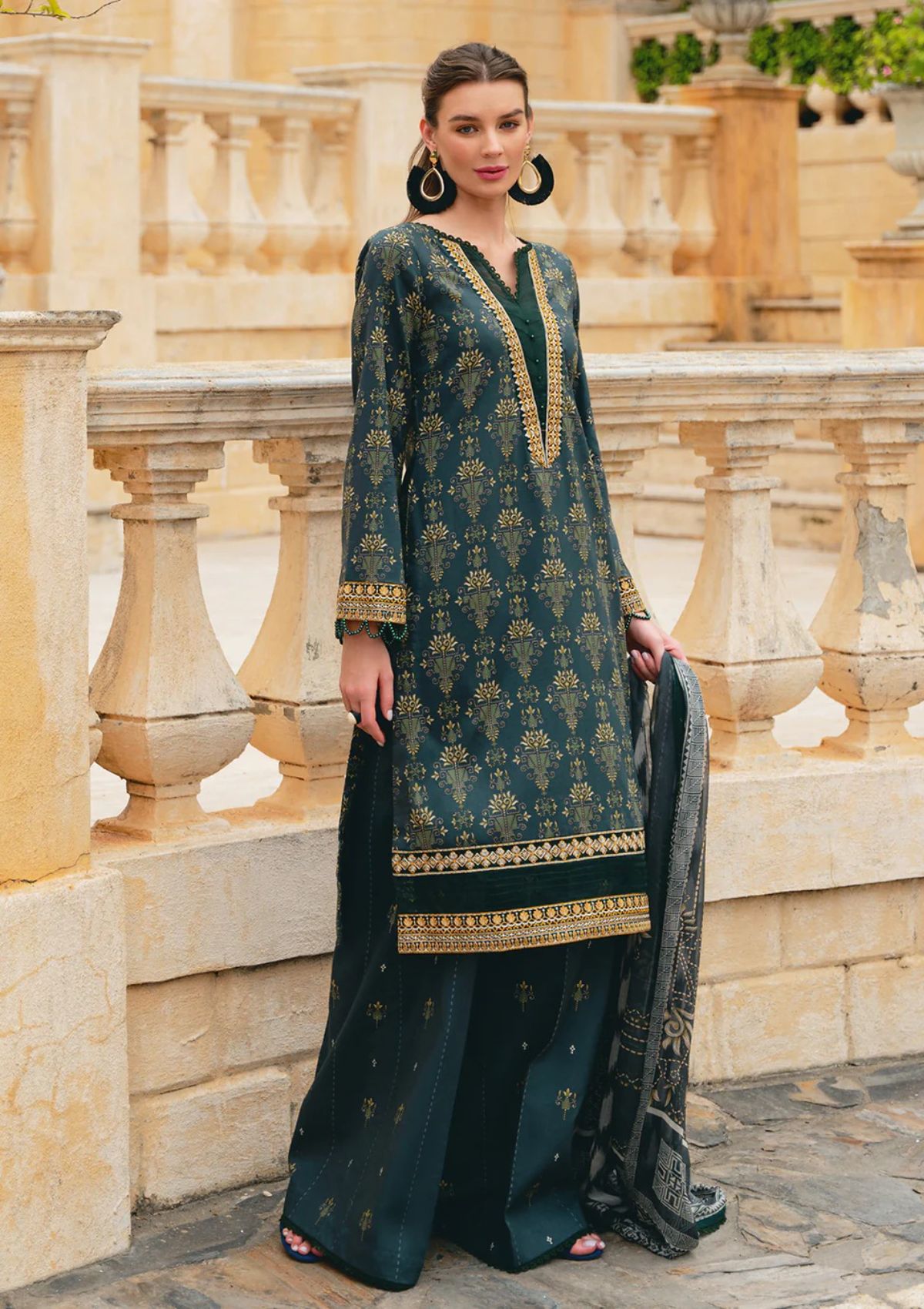 Lawn Collection - Gulaal - The Enchanted Garden - EG24#09 - VILLENA