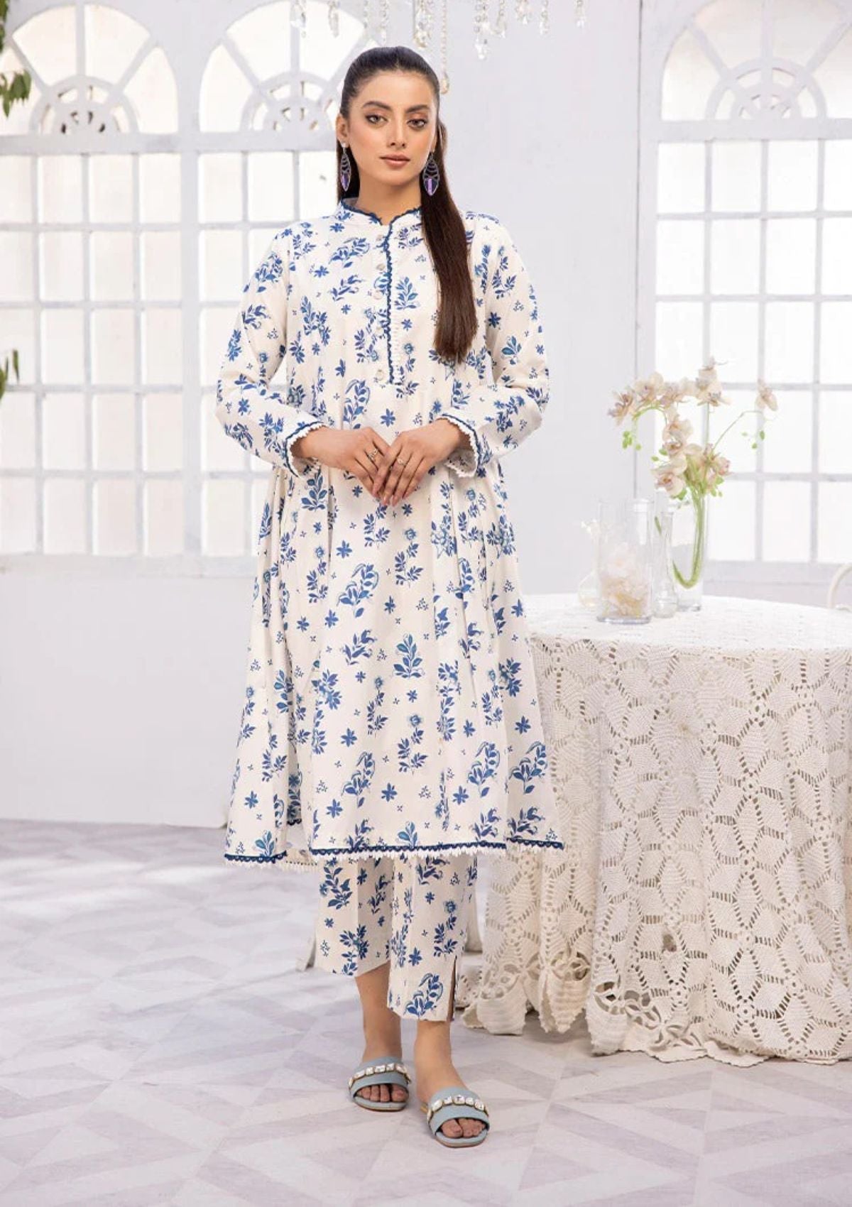 Lawn Collection - Ellena - Digital Printed - 2 Pc - EAS-L2-03-04