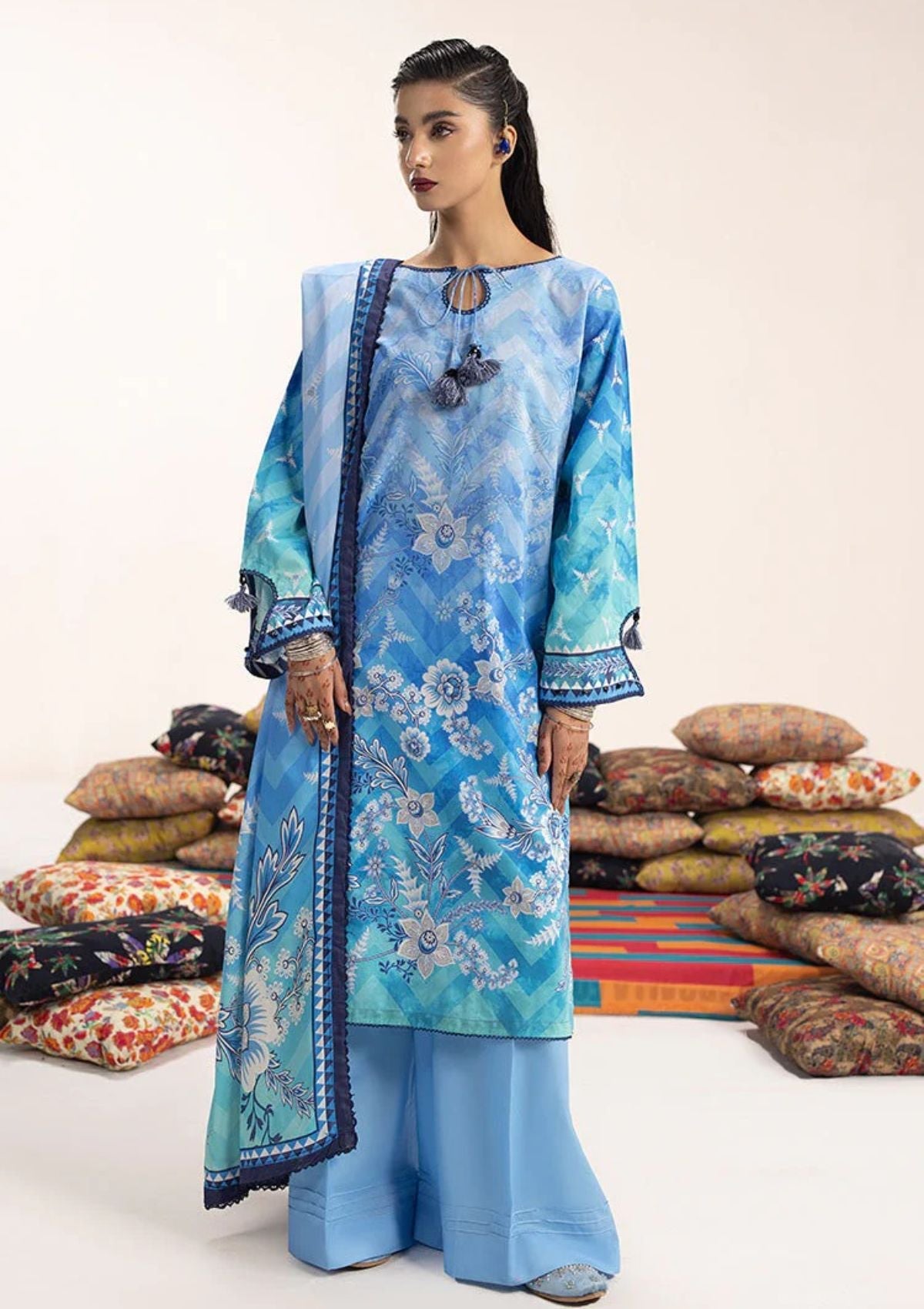 Lawn Collection - Ellena - Digital Printed - 3 Pcs - EAS-L3-02-06