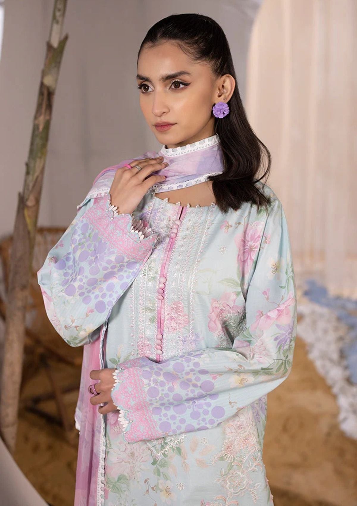 lawn-collection-ellena-unstitched-embroidered-eas-l3-06-04