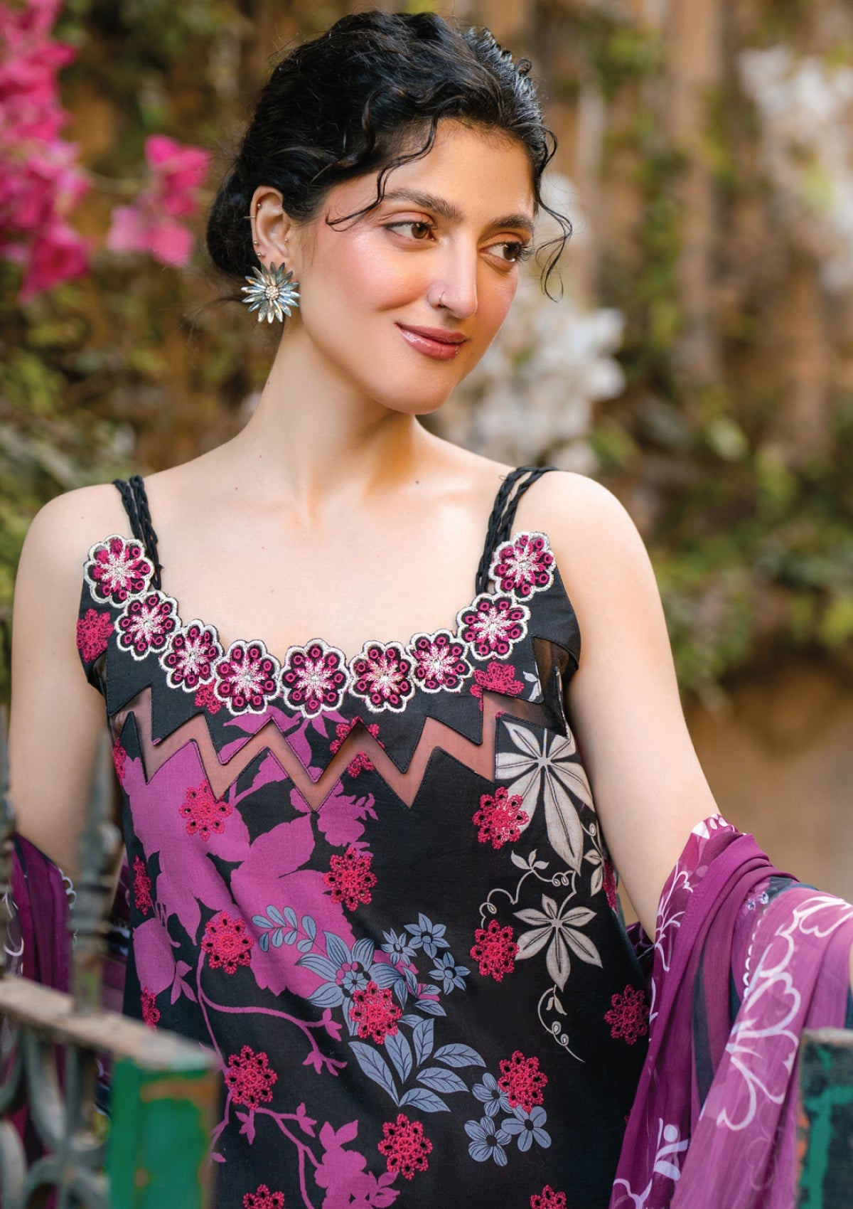 Lawn - Asifa & Nabeel - Gulkari 25 - GKL-01 - Pale Rose